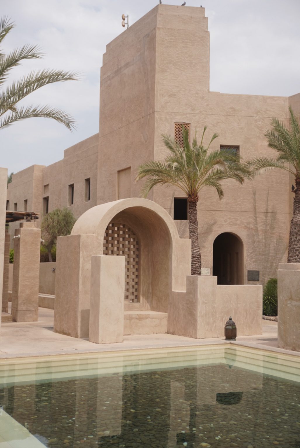 amy-travel blogger-dupe