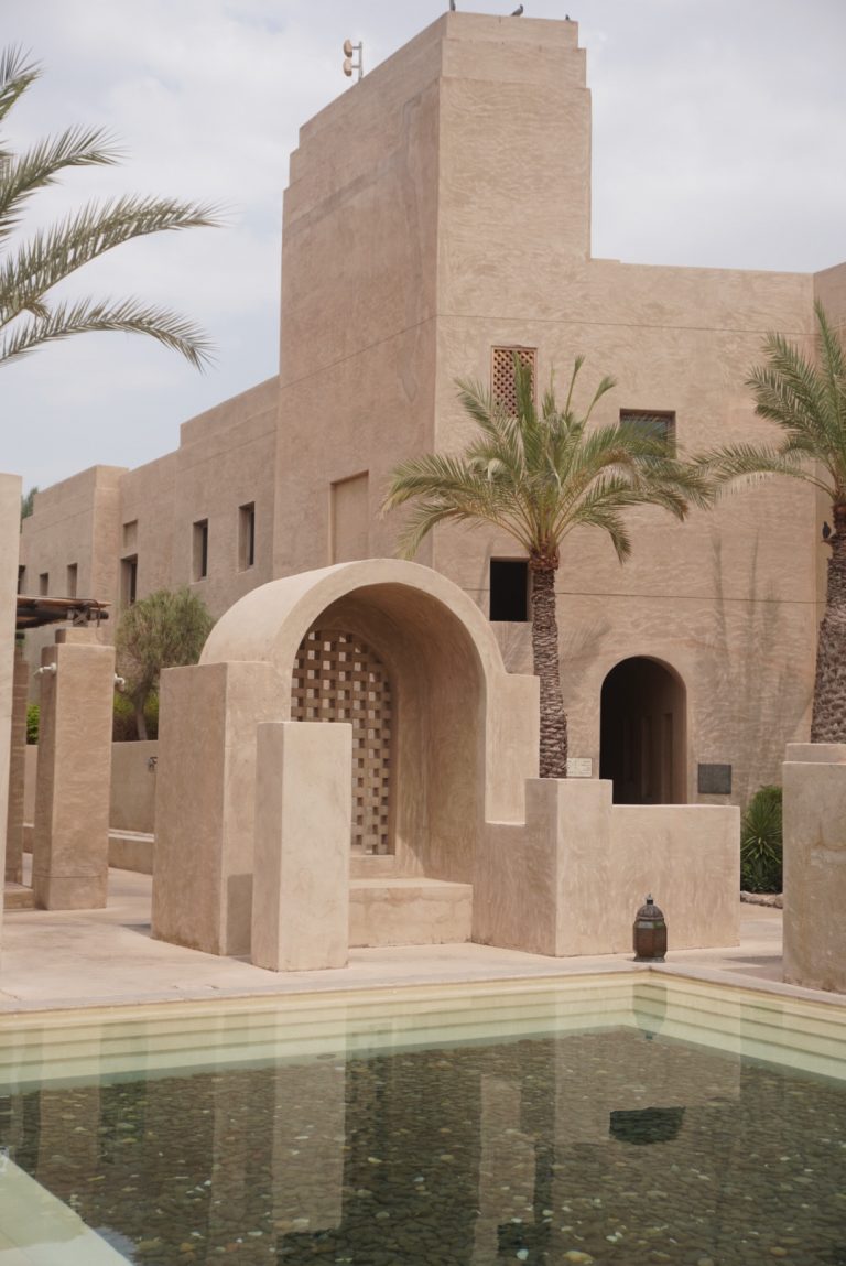 amy-travel blogger-dupe